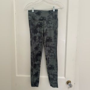 Athleta tie-dye leggings